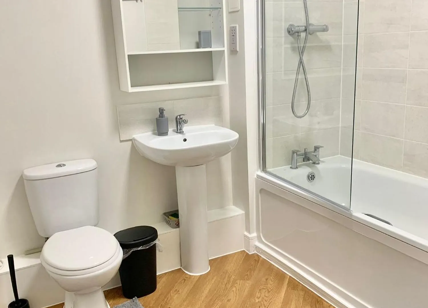 Appartamento Dagenham 1 Bed Flat With Views Goodmayes 0*,